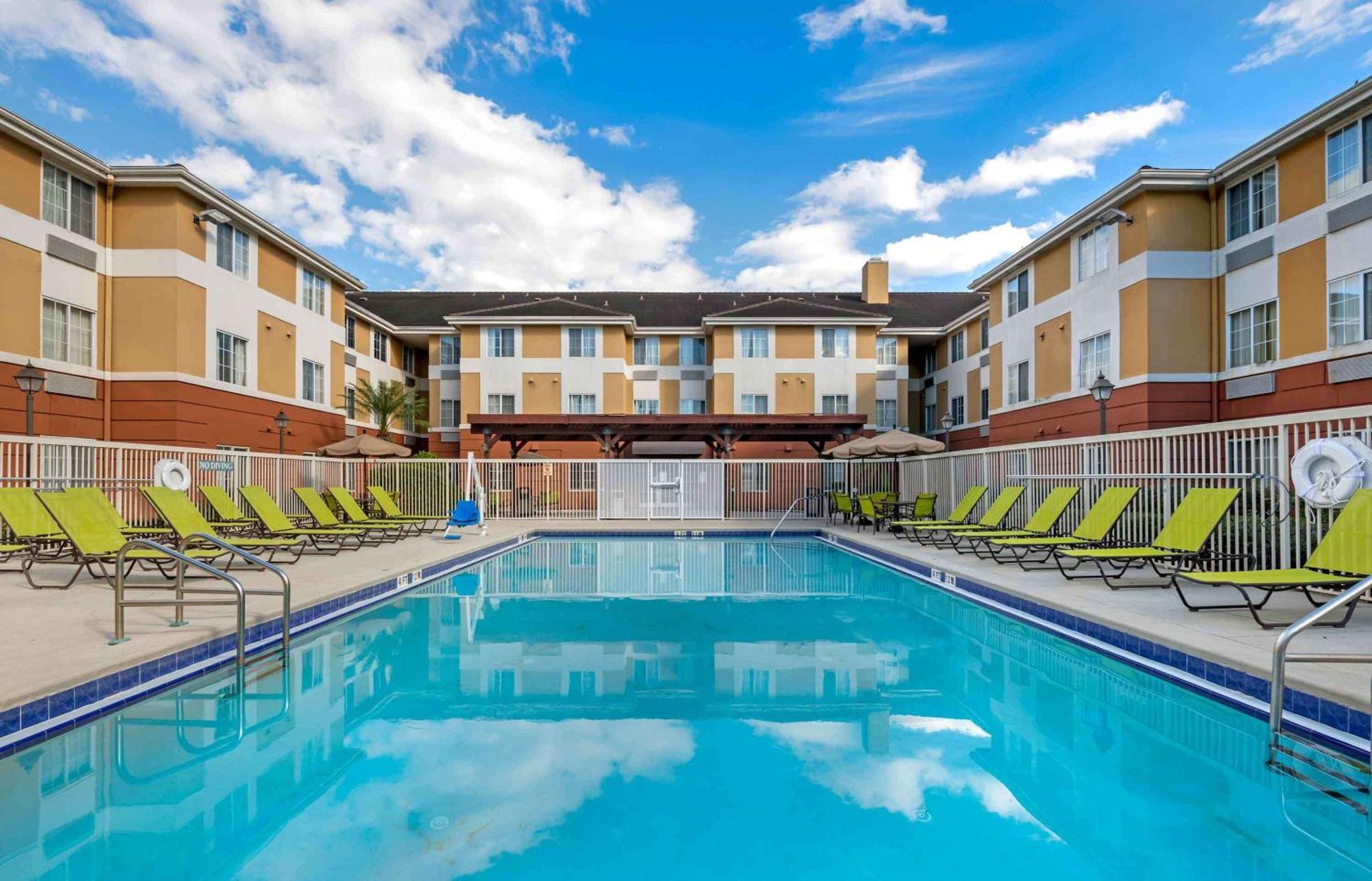 Extended Stay America Suites - Orlando - Convention Center - Universal Blvd Williamsburg Exterior photo